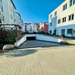 Apartment Am Spremberger Turm, 65Qm, 2 Schlafzimmer, Kueche, Parkplatz, Balkon, Waschmaschine