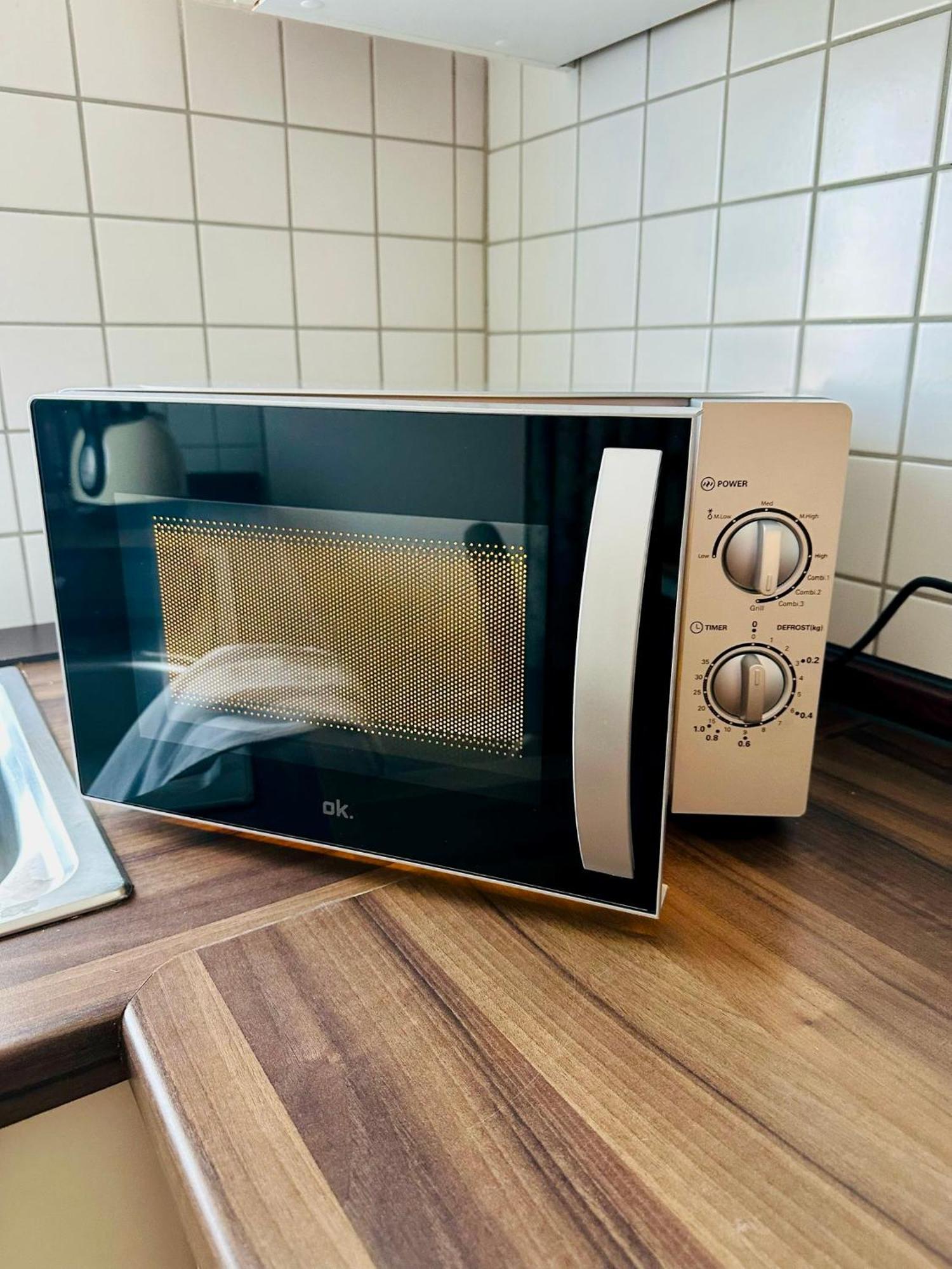 Apartment Am Spremberger Turm, 65qm, 2 Schlafzimmer, Kueche, Parkplatz, Balkon, Waschmaschine Cottbus